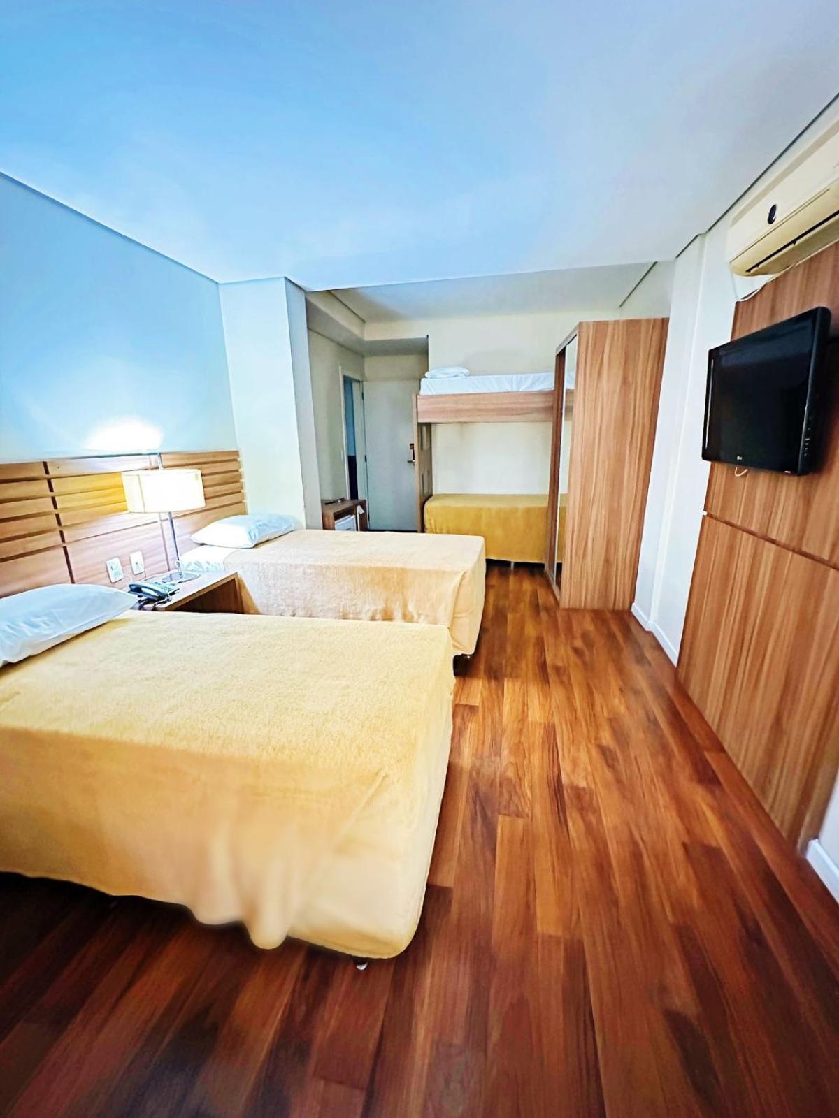Umbu Hotel Porto Alegre - Centro Historico - Prox Aeroporto 15Min エクステリア 写真