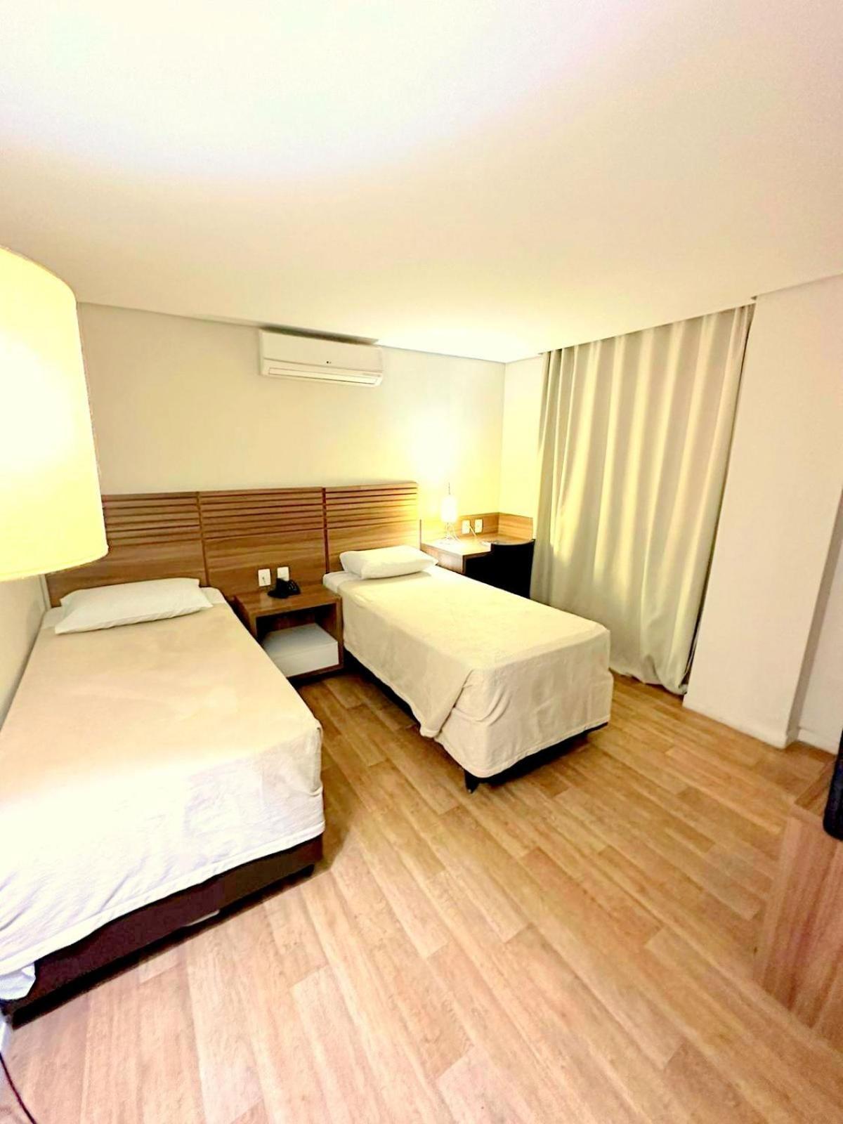 Umbu Hotel Porto Alegre - Centro Historico - Prox Aeroporto 15Min 部屋 写真