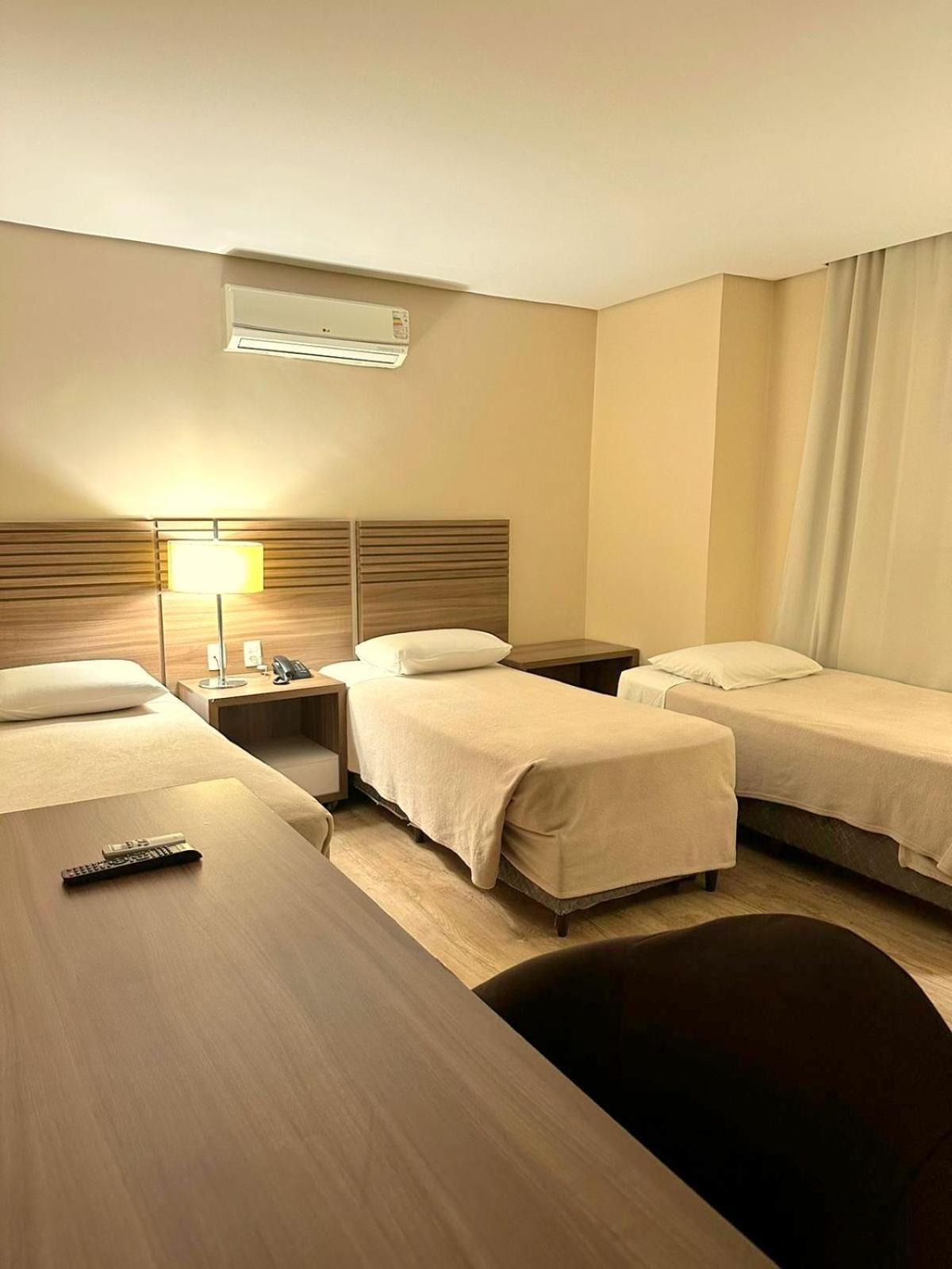 Umbu Hotel Porto Alegre - Centro Historico - Prox Aeroporto 15Min 部屋 写真