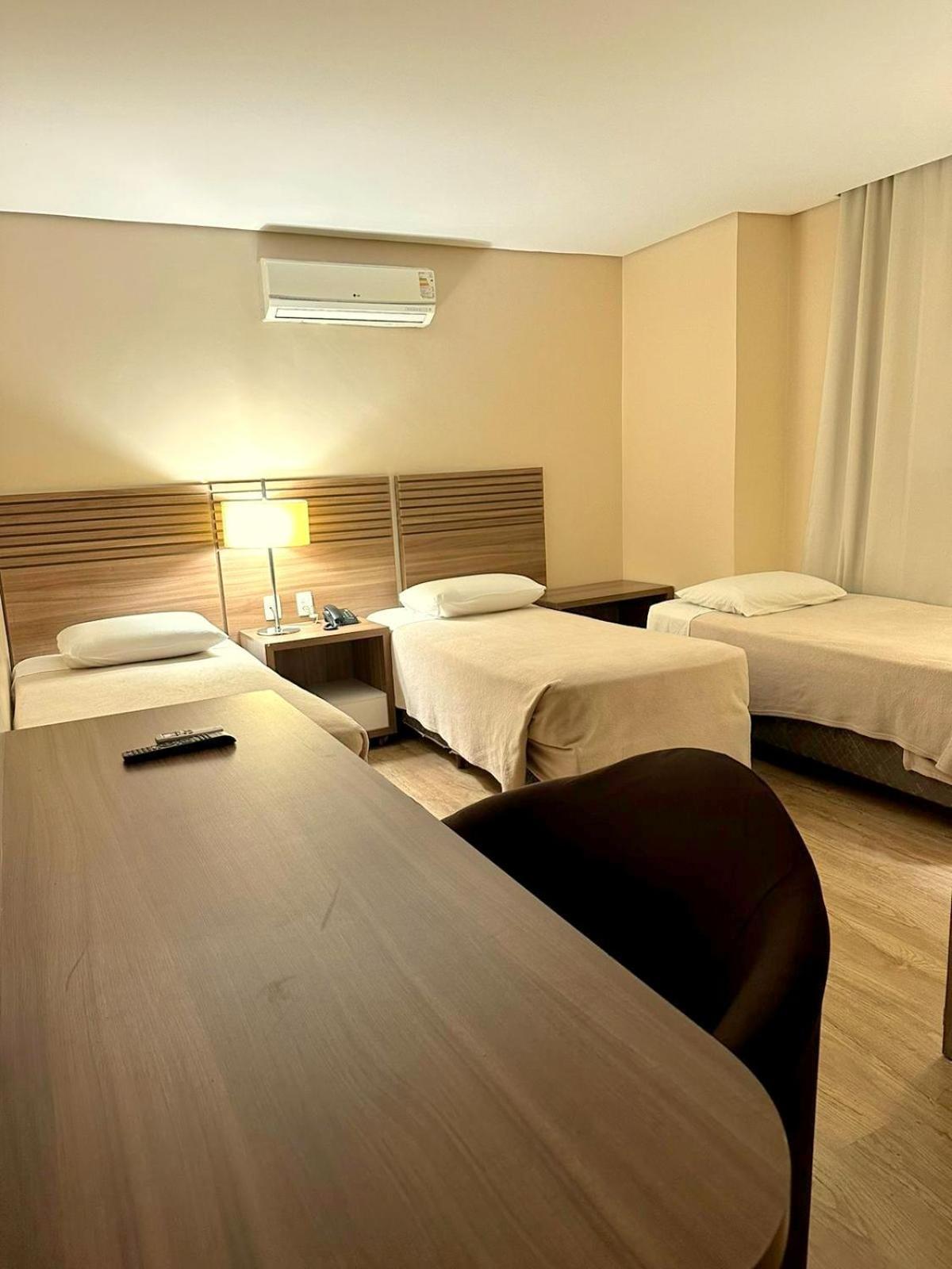 Umbu Hotel Porto Alegre - Centro Historico - Prox Aeroporto 15Min 部屋 写真