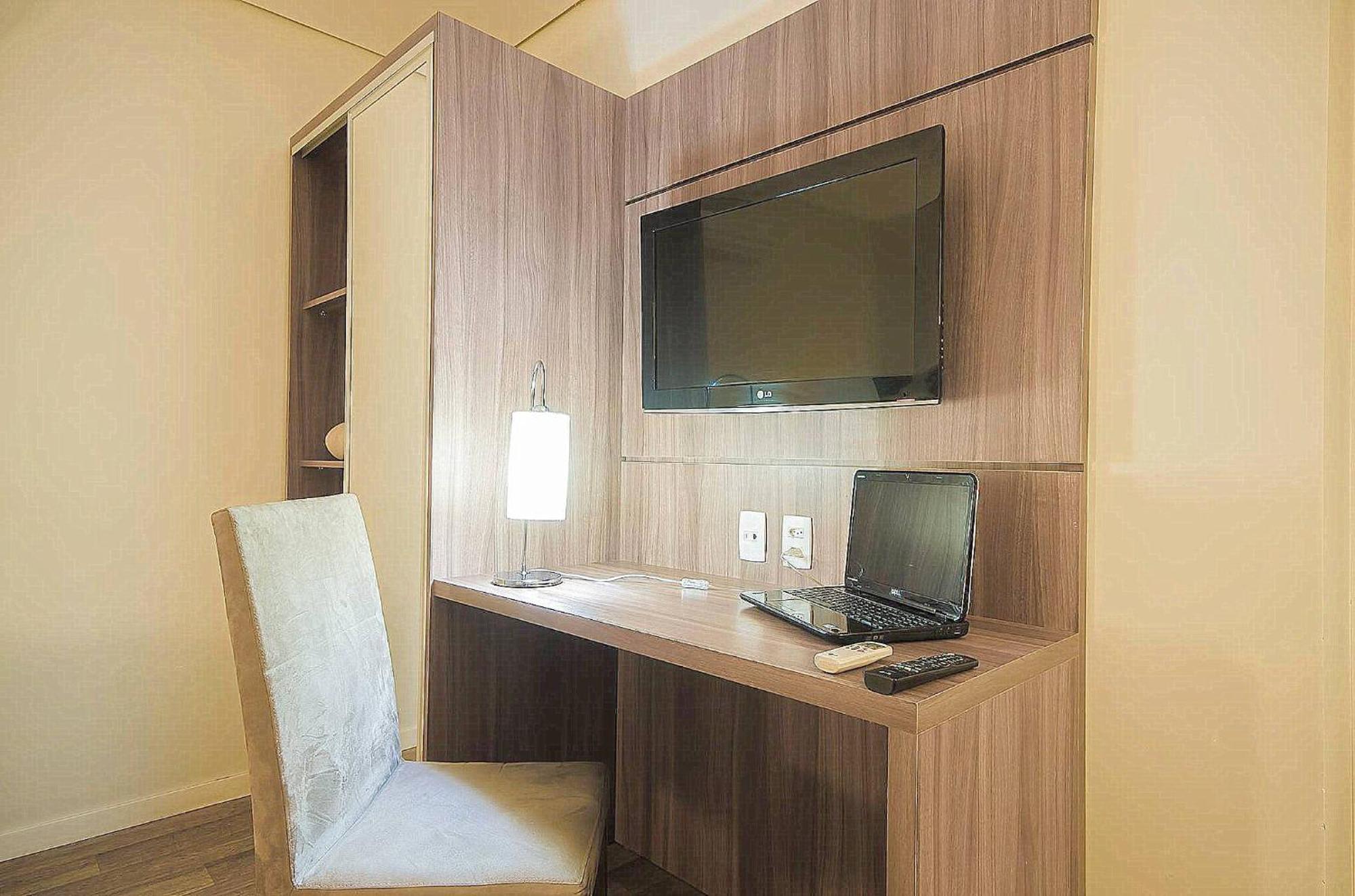 Umbu Hotel Porto Alegre - Centro Historico - Prox Aeroporto 15Min 部屋 写真